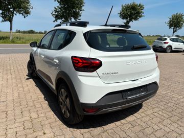 Dacia Sandero Stepway Expression TCe 90
