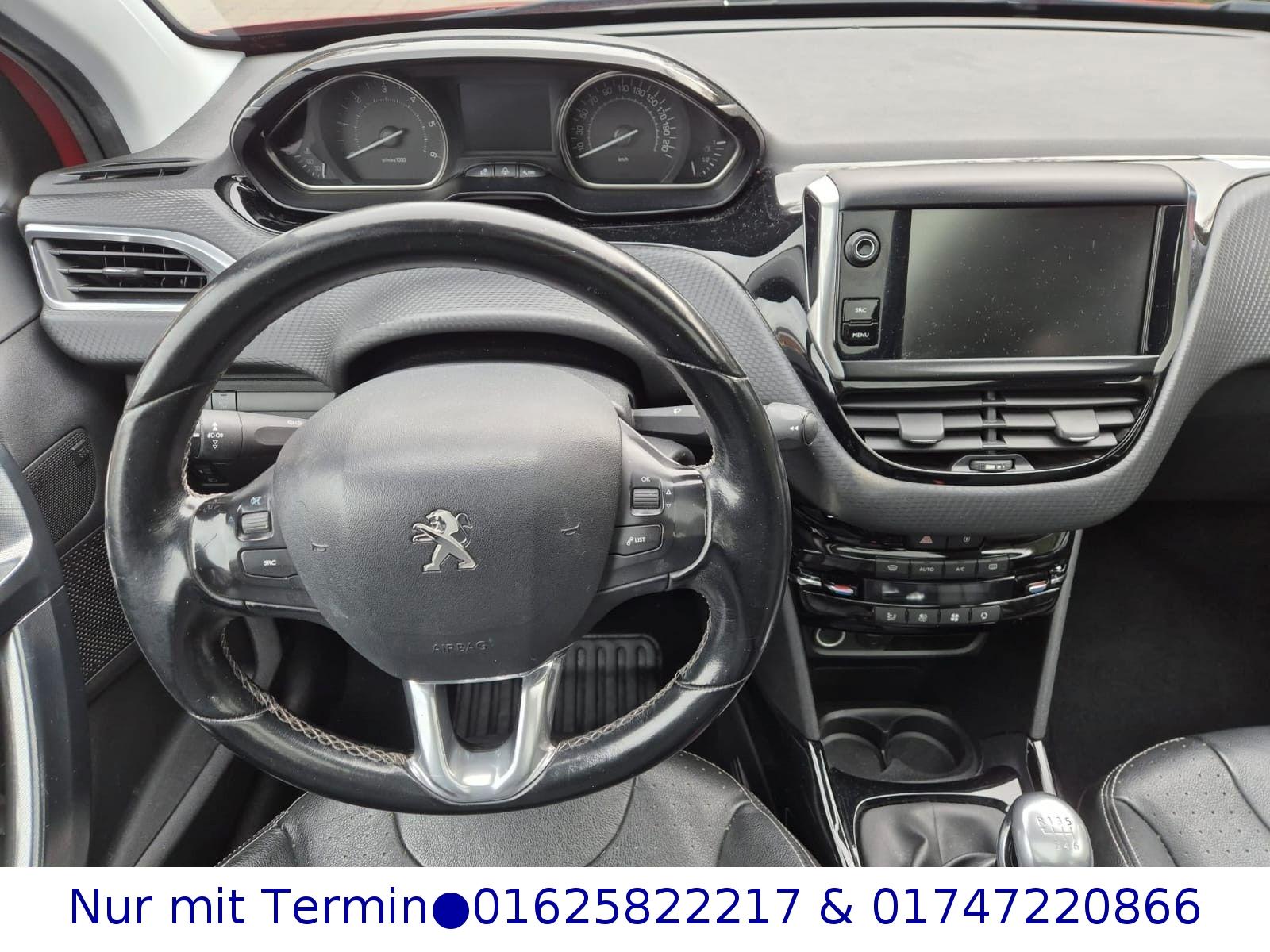 Peugeot 2008 Allure*PANO*LEDER*NAVI*R-CAM