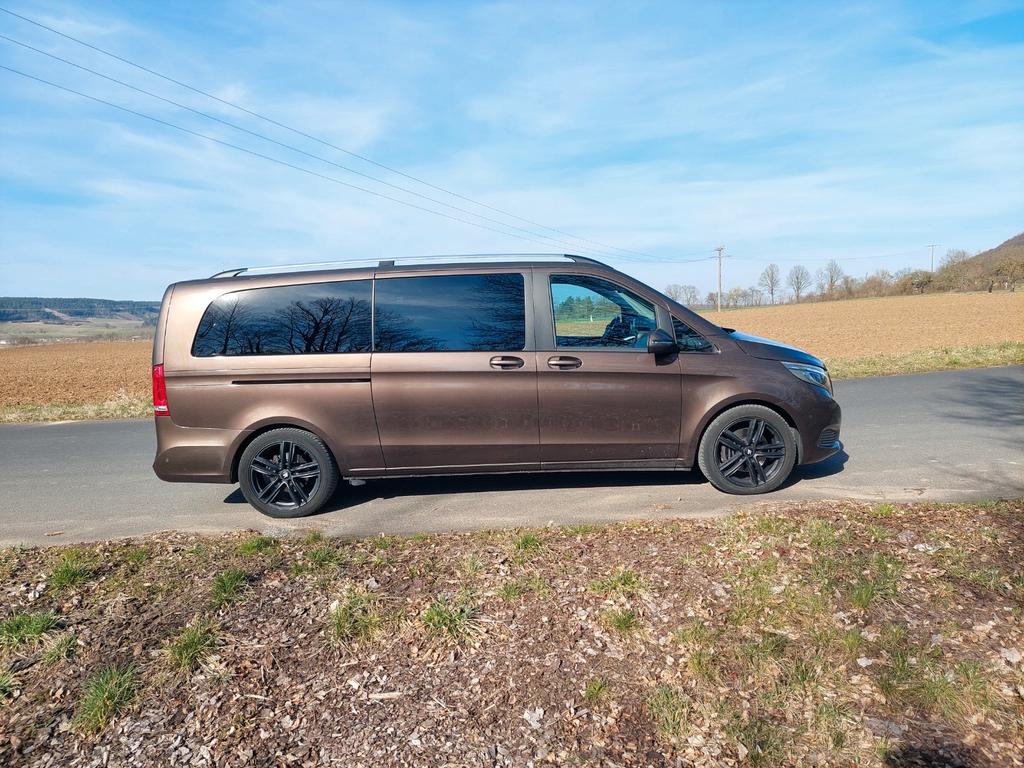 Mercedes-Benz V 250