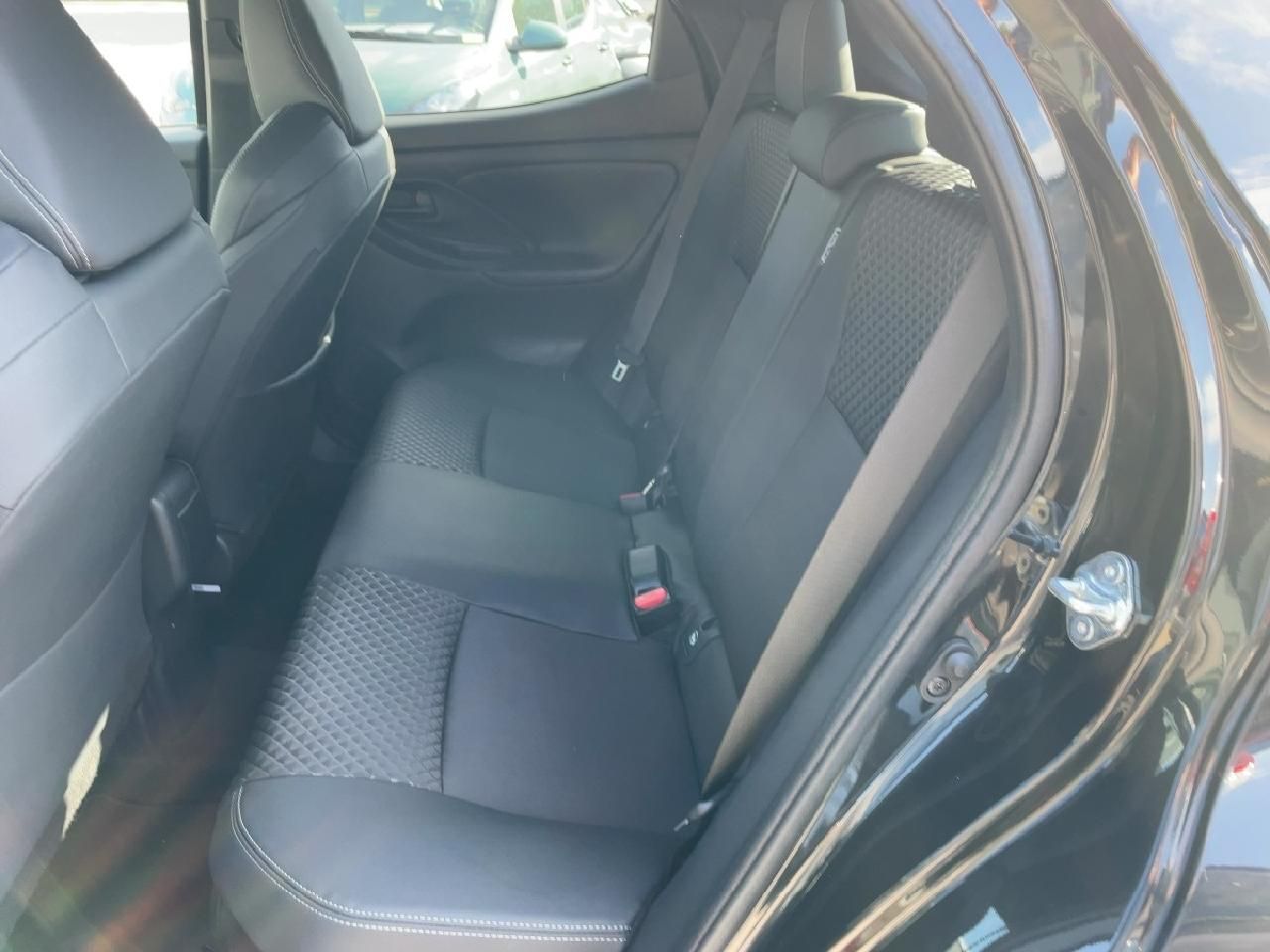 Fahrzeugabbildung Toyota Yaris 1,5l 130PS Hybrid Style