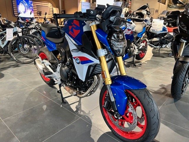 Fahrzeugabbildung BMW F 900 R Style Sport Aktion UPE 13.290,-