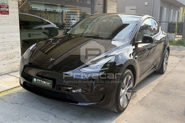 TESLA TESLA Model Y RWD