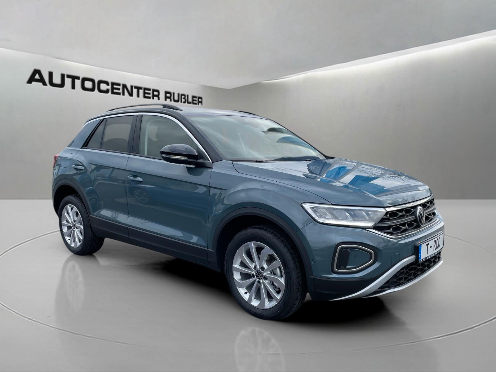 Volkswagen T-Roc Life DSG, AHK