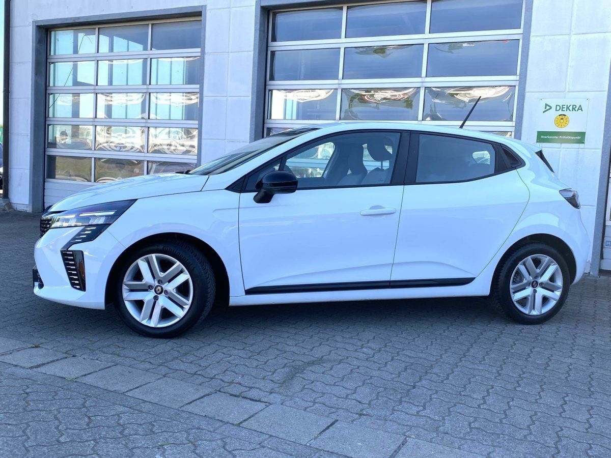 Fahrzeugabbildung Renault Clio V   Evolution Navi LED Ganzjahresreifen