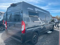 Pössl Summit Shine 600 L  | Premium & Assistenz Paket*