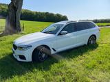 BMW 530i xDrive Touring mit M Sportpaket u. HeadUp - BMW 530: 530i M Sport