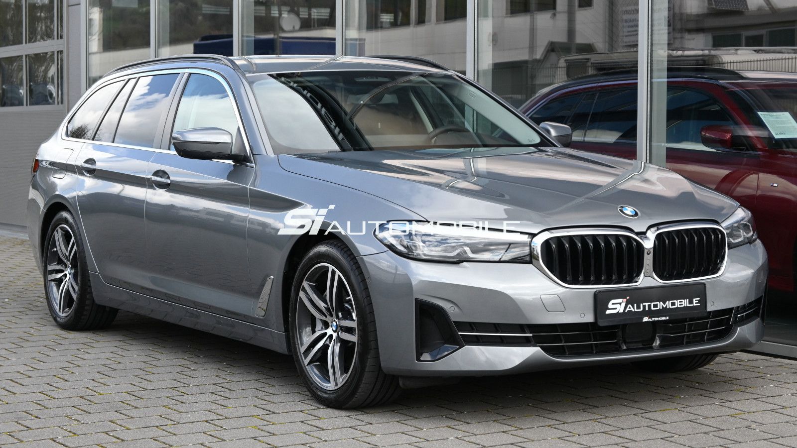 Fahrzeugabbildung BMW 530d xDr. Touring °B&W HIGH-END°UVP 87.900€°360°