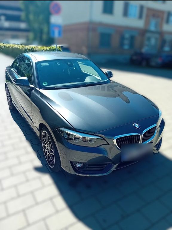Image of BMW 220
