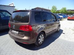 Fahrzeugabbildung Volkswagen Touran Comfortline  **AHK / SCHECKHEFT / 1-HAND*