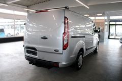 Fahrzeugabbildung Ford Transit Custom TREND L1 KLIMA AHK CAM PDC uvm.