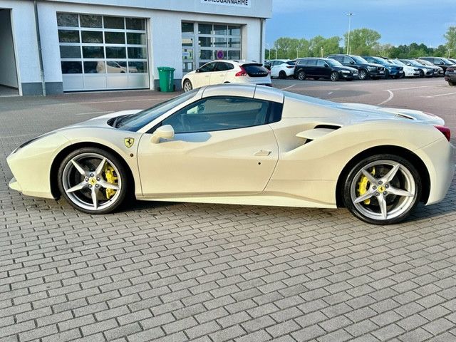 Fahrzeugabbildung Ferrari 488 Spider*Lift*NAV*Racing*RFK*Mietkauf