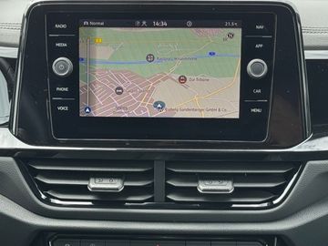 Volkswagen T-Roc R-Line 1.5 l TSI 150 PS 7-Gang-DSG