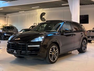 Porsche Cayenne - 1