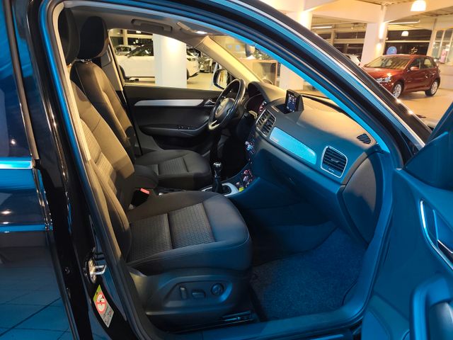 Q3 2.0 TFSI S-Line quattro *Pano*AHK*Tempomat*