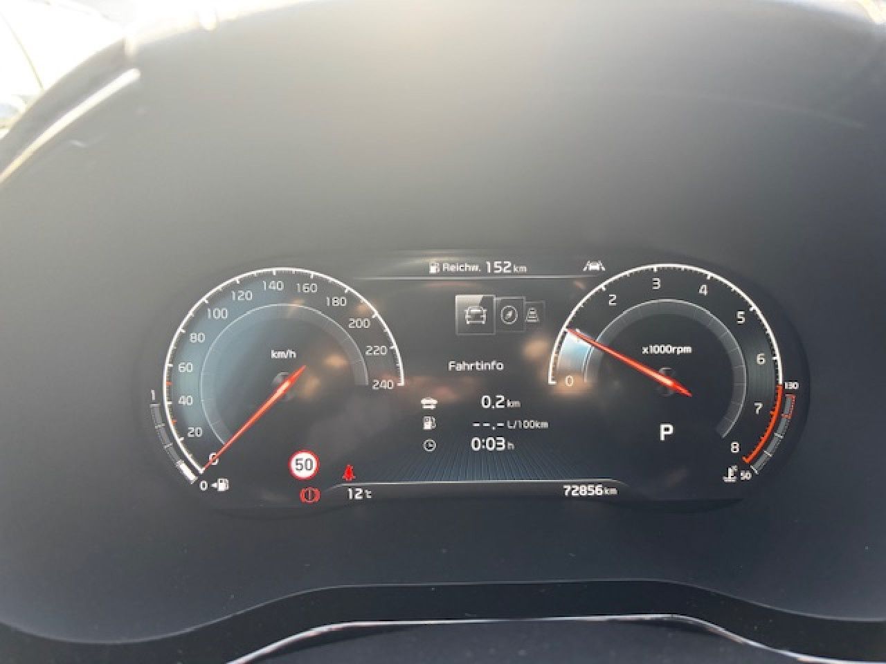 KIA XCeed 1.5 T-GDI PLATINUM EDITION Navi Pano