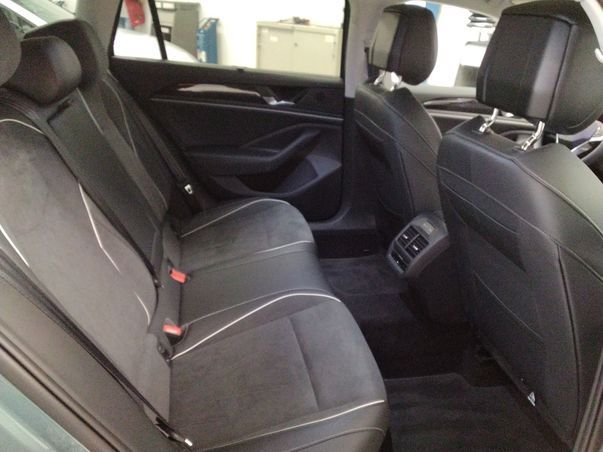 Volkswagen Passat - Bild 8