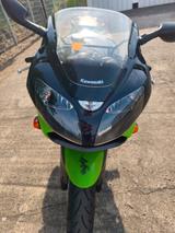 Kawasaki ZX 9R - 2002 ZX9R