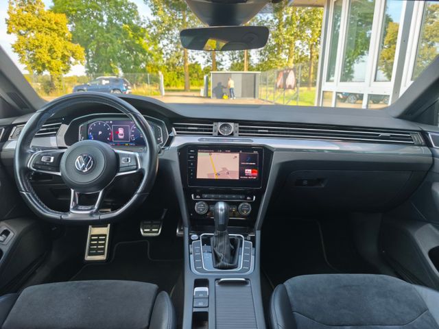 Volkswagen Arteon R-Line*DSG*LED*ACC*Navi*SHZ*Kamera*PDC*