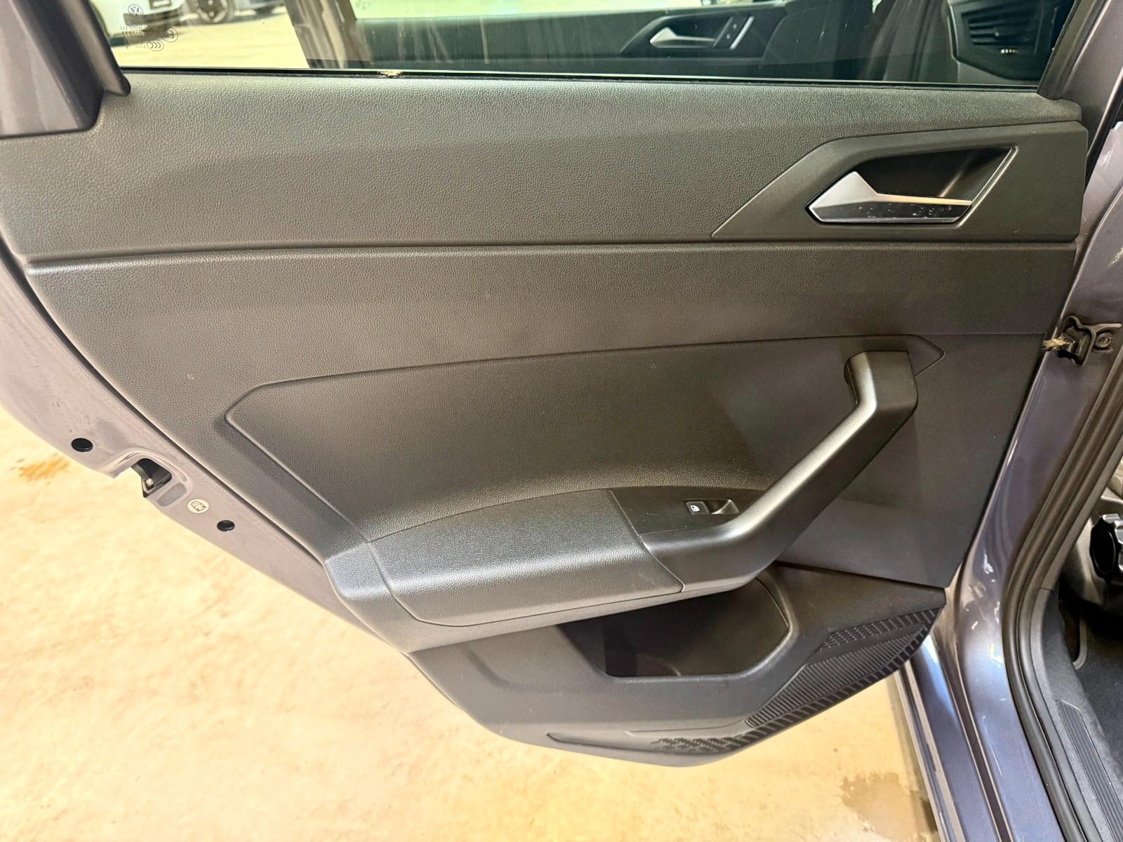 Volkswagen Polo FESH 1.0 MPI*SHZ*LED*APP-CONNECT, миниатюра 23