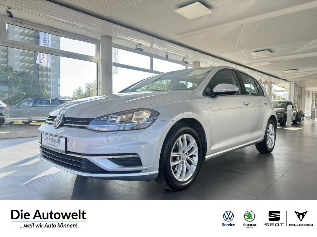 Volkswagen Golf VII Lim. Comf. 1.0 TSI NAVI ACC SHZG PDC BT