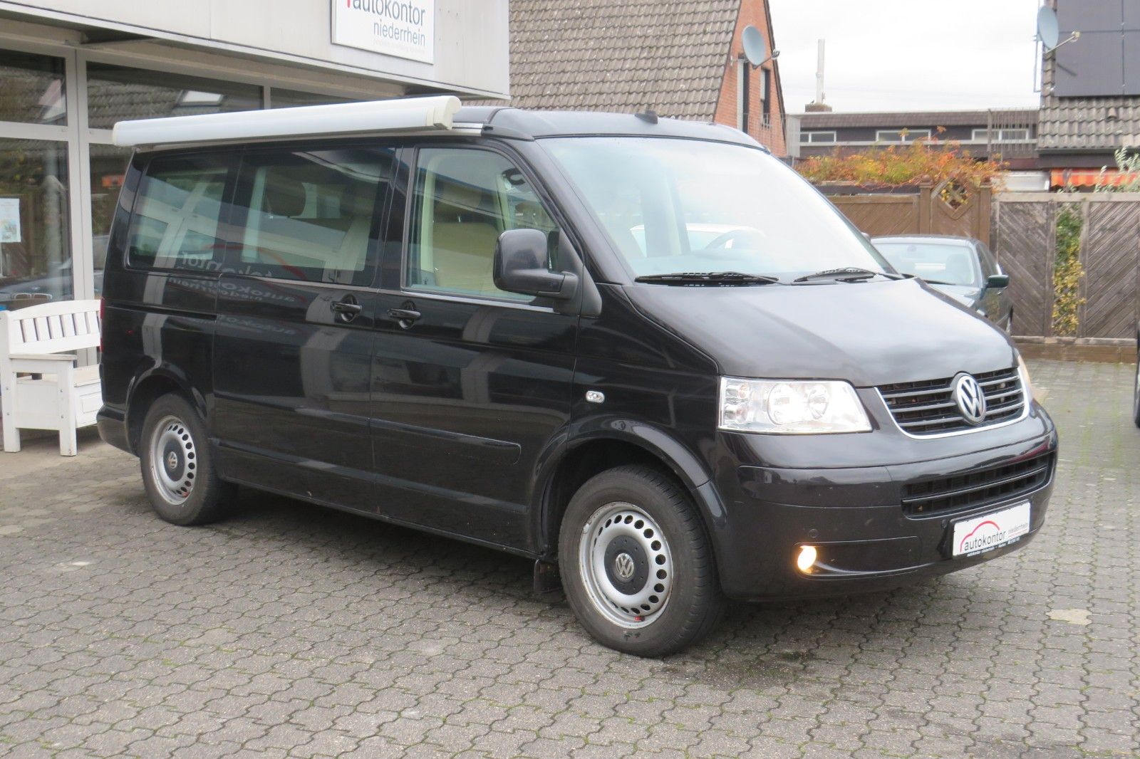 Fahrzeugabbildung Volkswagen T5 California 1.H SCHECKHEFT MOTOR TEILÜBERHOHLT