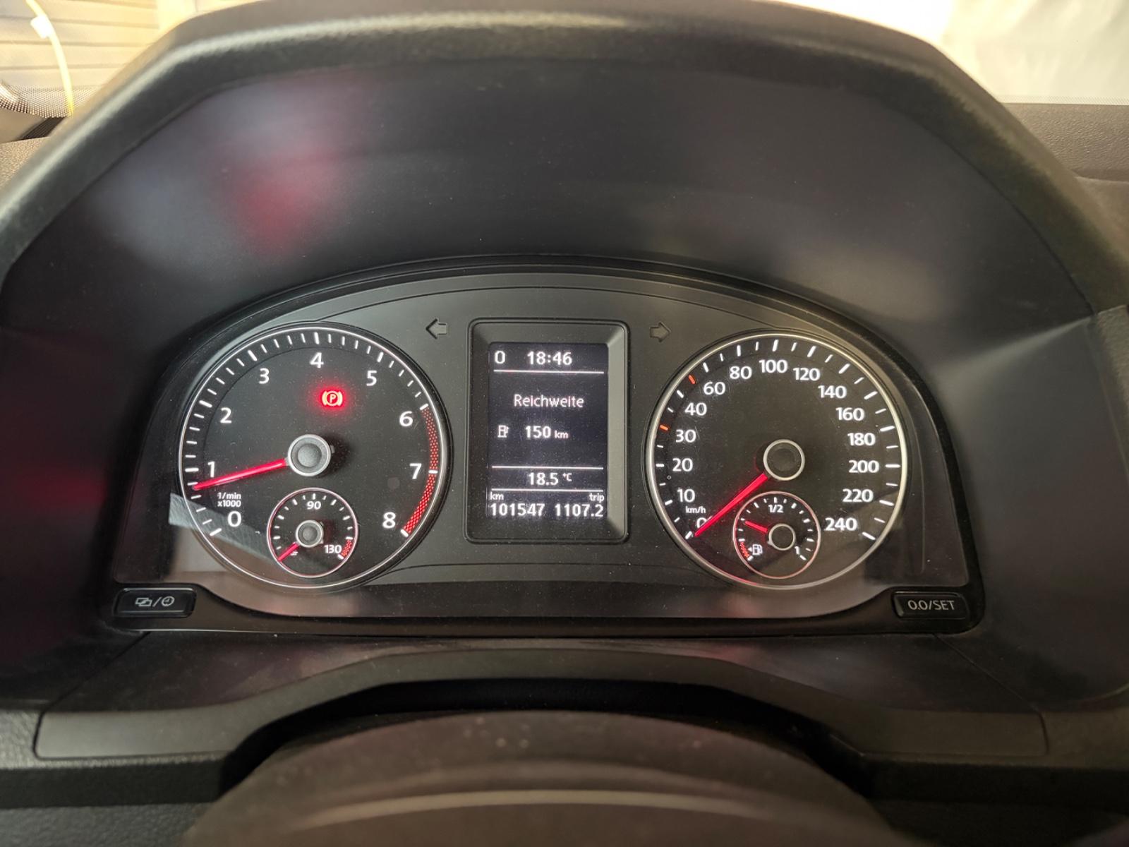 Volkswagen Comfortline 1.Hand Inspektion neu ACC Kamera AHK