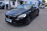 Volvo V40 T3 Momentum|NAVIGATION|PANO|SHZG|PDC| - Volvo V40 mit Benzin-Antrieb: Limousine
