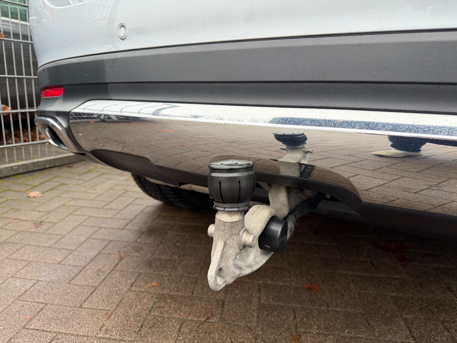 Fahrzeugabbildung Mercedes-Benz GLE 300d 4Matic*BURMESTER*MUTLIBEAM*AHK*WIDESCRE