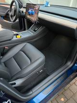 Tesla Model Y SR RWD inkl. Enhanced Autopilot (3800€) - Tesla MODEL Y SR Gebrauchtwagen