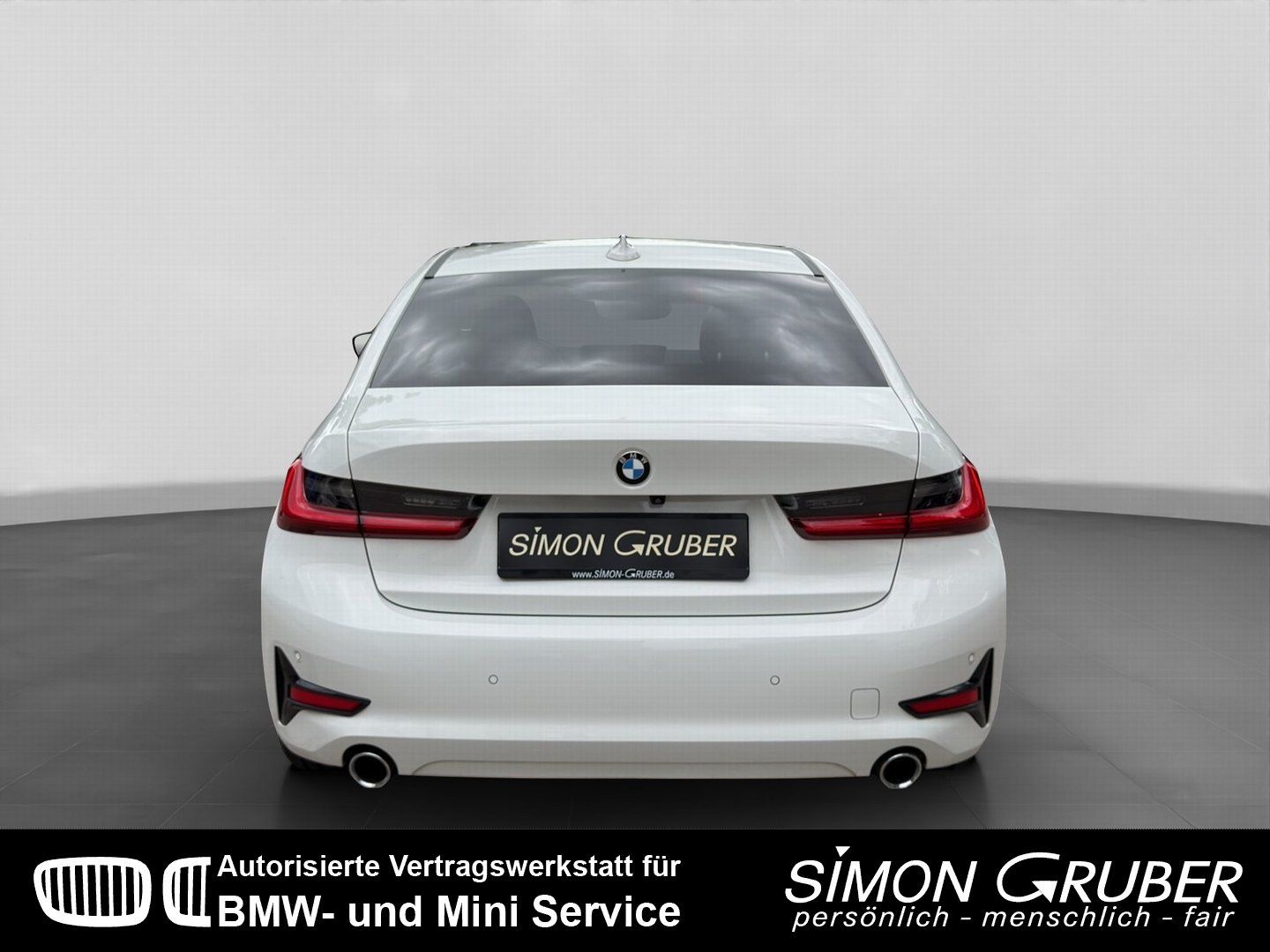 Fahrzeugabbildung BMW 318 i Adv Shadow HUD SHZ Innovationspaket Kamera