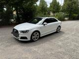 Audi A3 1.5 TFSI Sline Pano Virtual LED Stronic - Audi A3: Limousine, Sline