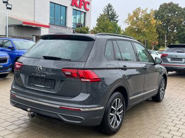 Volkswagen Tiguan - 3