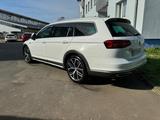 Volkswagen Passat Alltrack 2.0 TDI 4 Motion/Panorama/... - Volkswagen Passat Alltrack aus 2016