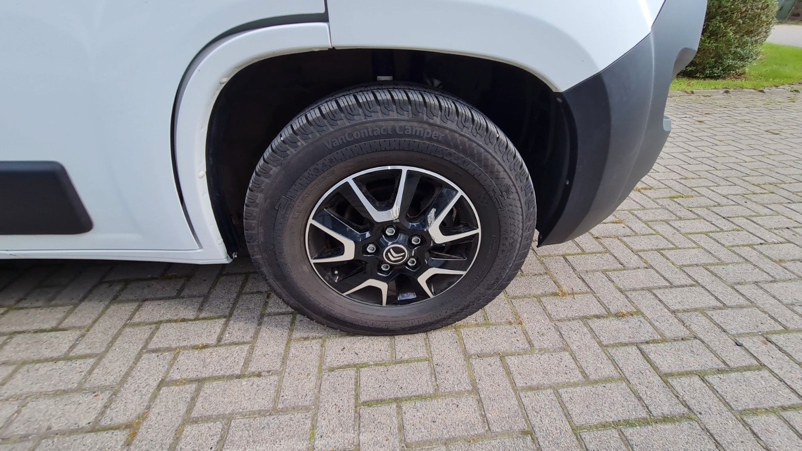 Fahrzeugbild 9