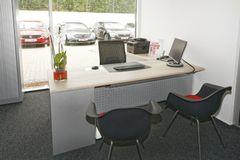 showroom-image-bottom