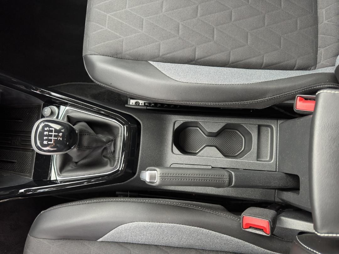 Fahrzeugabbildung Volkswagen T-Cross Life GOAL 1.0l,SH,ACC,LED,Climatronic,Ap