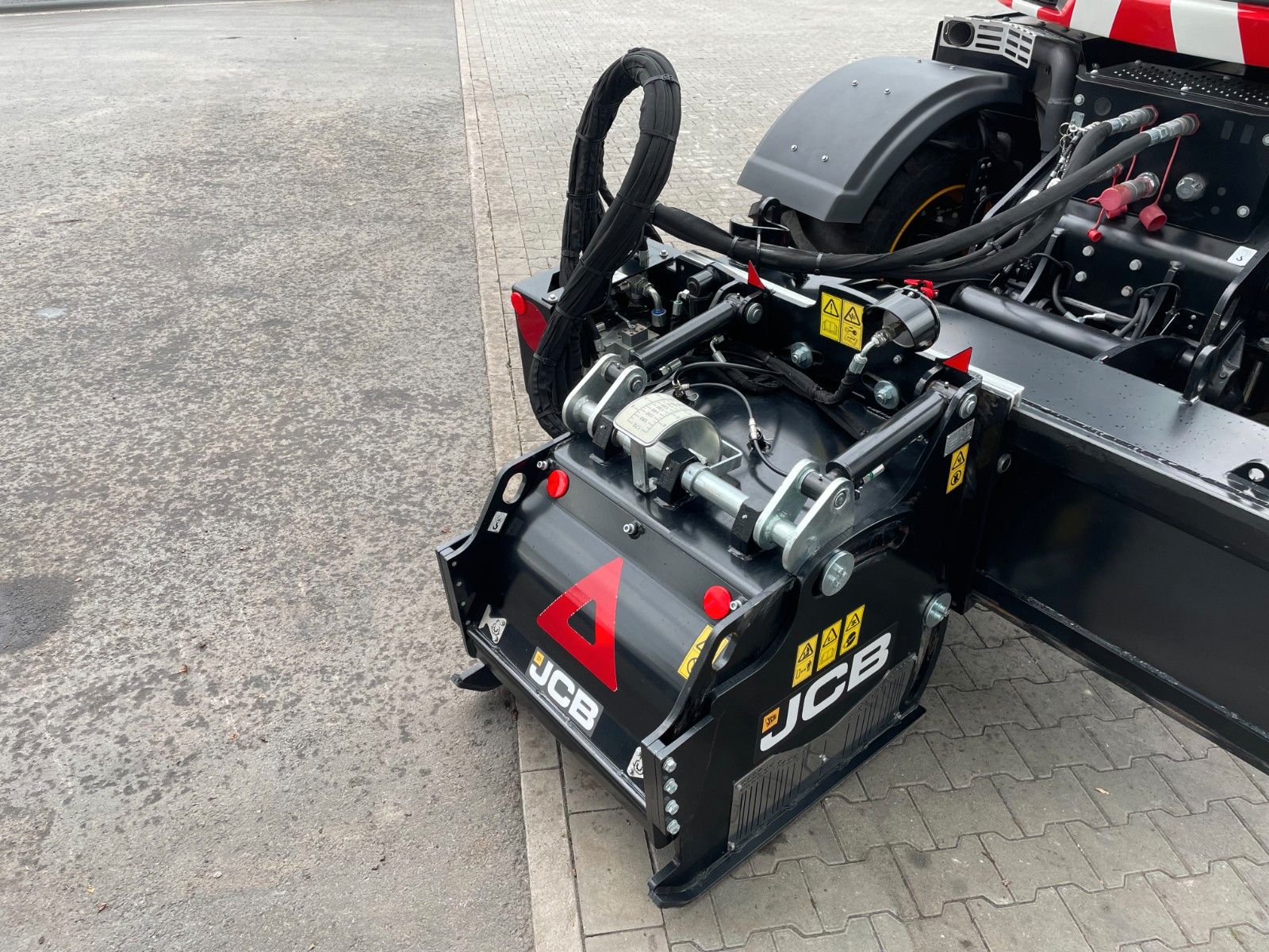 Fahrzeugabbildung JCB Hydradig 110W / POTHOLE PRO / nur 79h! / 2025