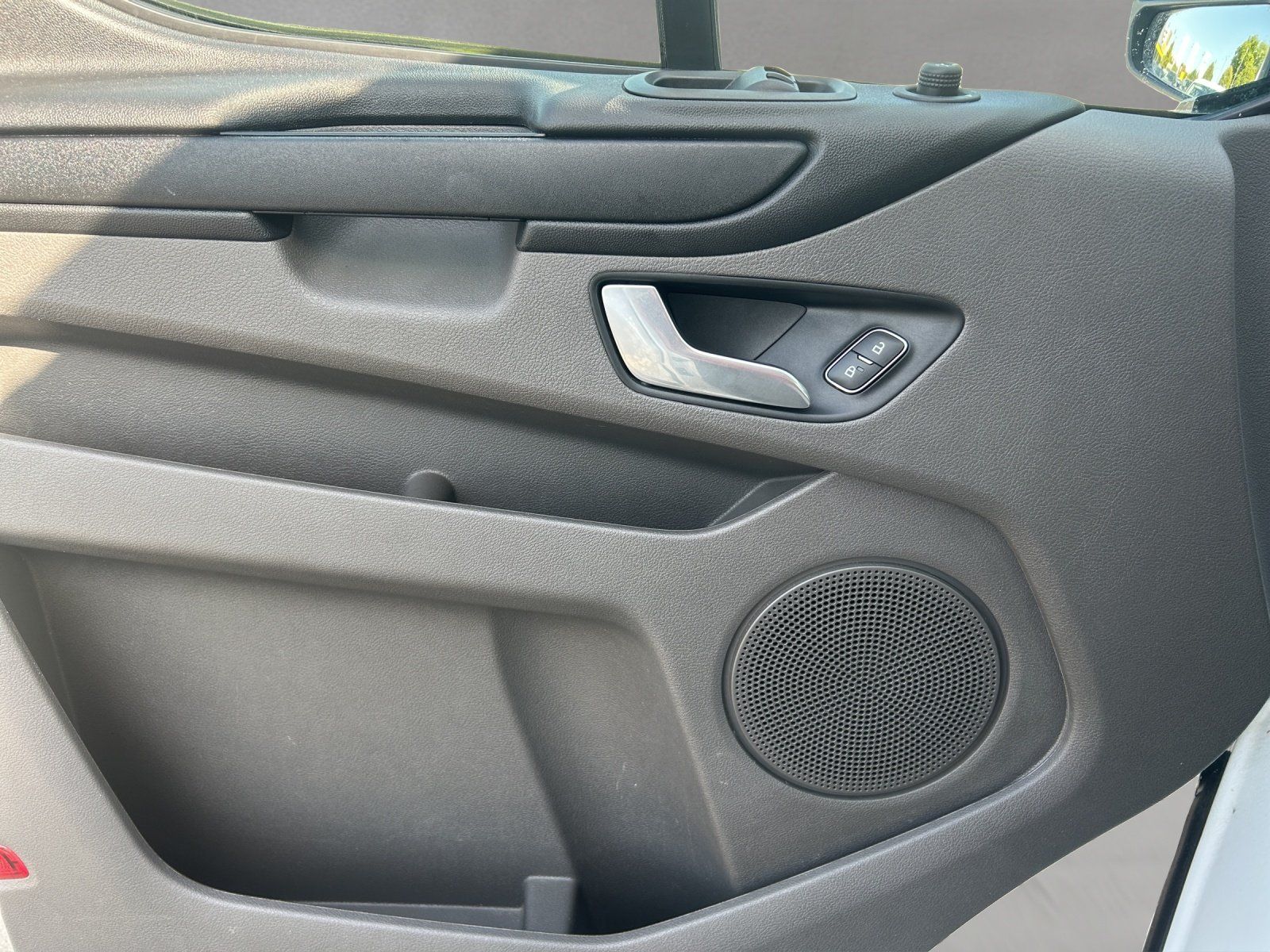 Fahrzeugabbildung Ford FORD Transit Custom 340 L1H1 Trend Kühlausbau
