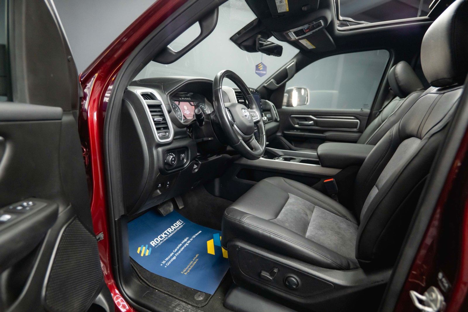 Fahrzeugabbildung Dodge RAM 5.7 V8 HEMI 4x4 LIMITED NightEdition Offroad
