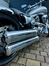 Suzuki VZR1800  - SUZUKI VZR1800