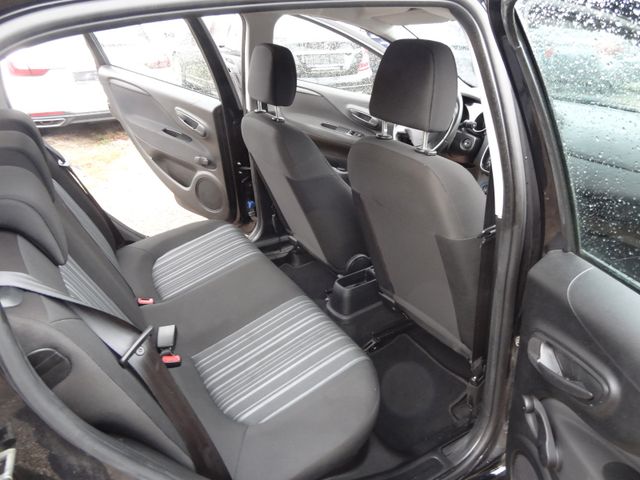 Fahrzeugabbildung Fiat Punto Evo/1.Hand/Alu/Klima/4-Türig/
