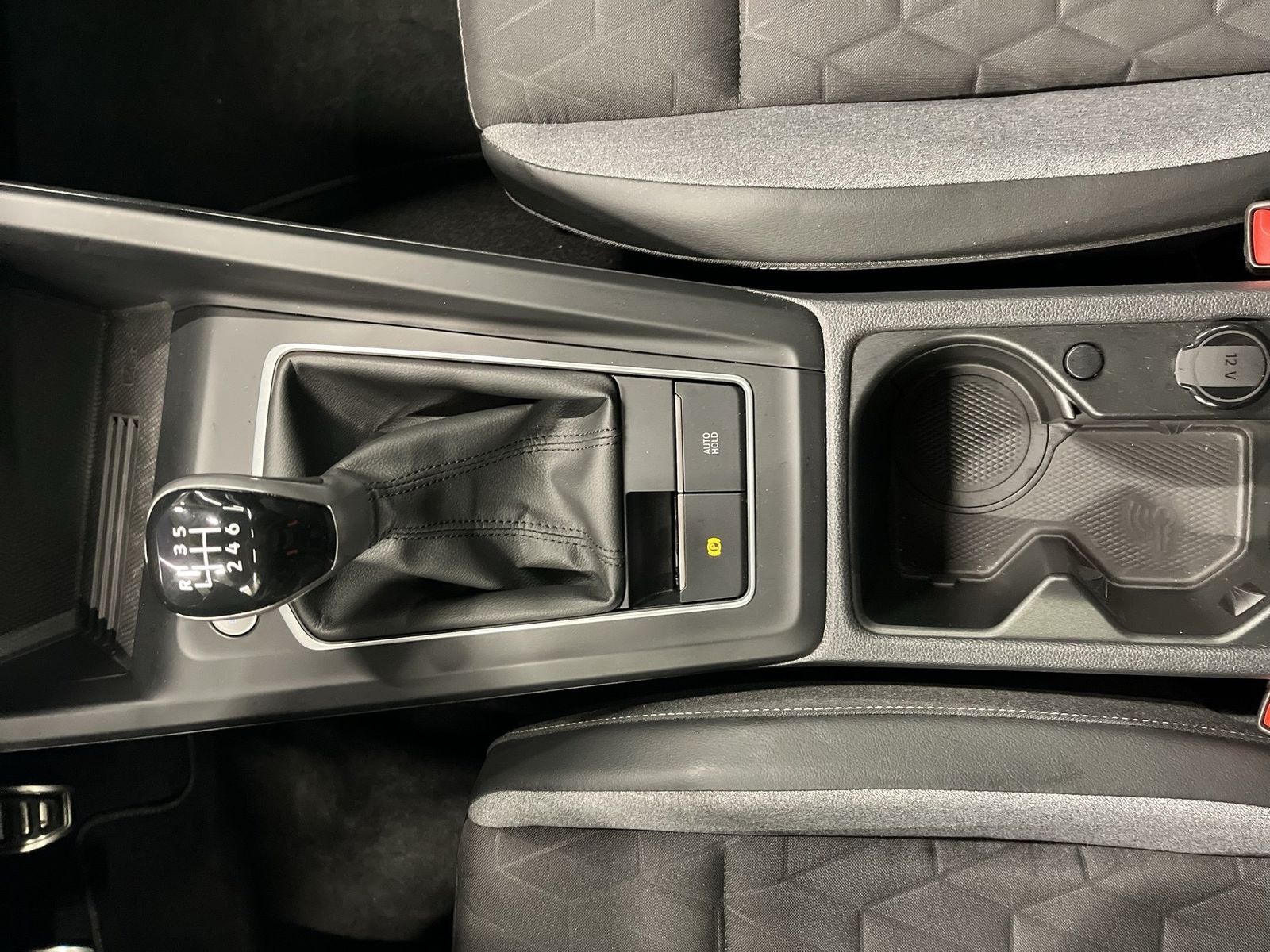 Volkswagen Golf - Bild 18