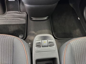 Bild 18 Fiat 500e Icon