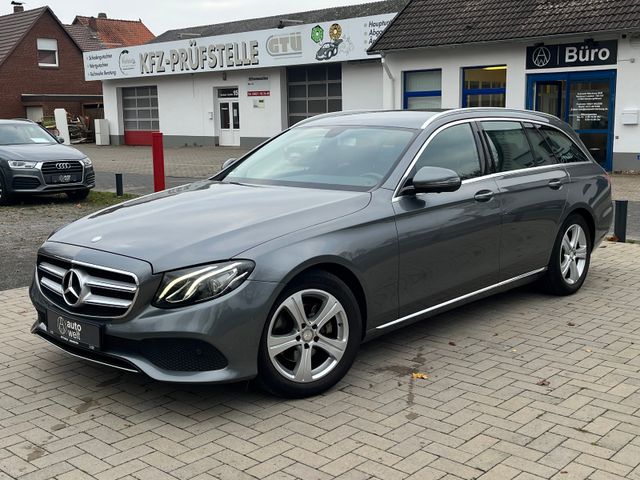 Mercedes-Benz E 220d T+360° Kamera+Scheckheft MB+Service neu