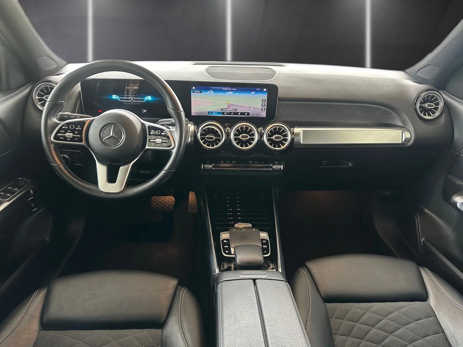Mercedes-Benz GLB Progressive 7-Sitzer LED Navi Kamera PDC, миниатюра 16