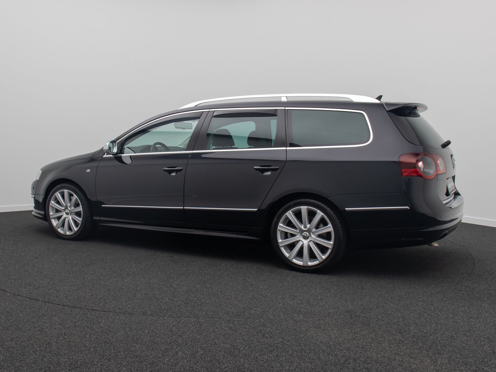 Fahrzeugabbildung Volkswagen Passat V6 FSI R-Line Edition Plus 4Motion AHK. K