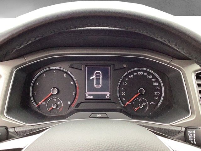 Fahrzeugabbildung Volkswagen T-Roc TSI Style LED Navi AHK ACC RFK SH