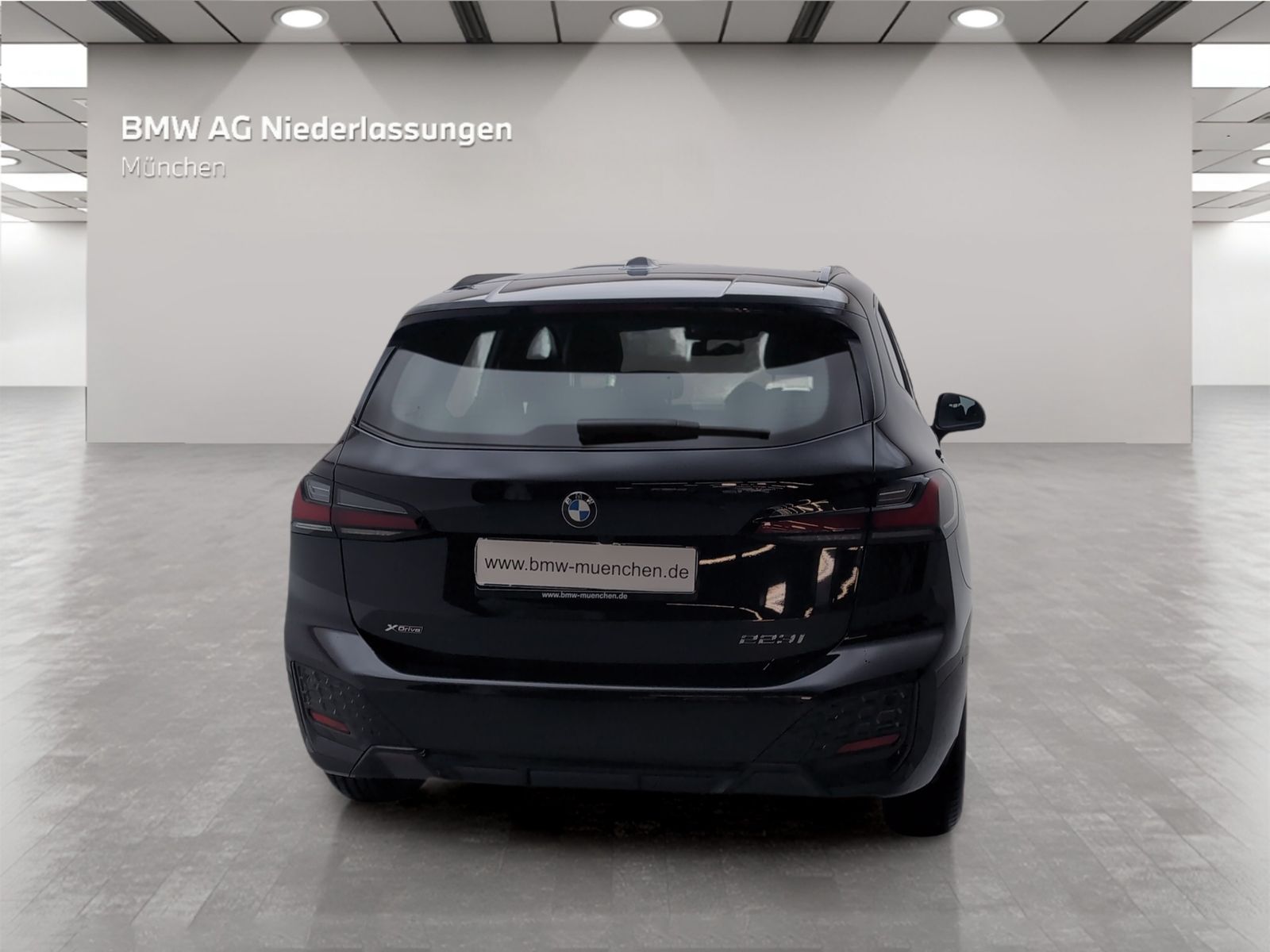 BMW 223 Active Tourer - Bild 6