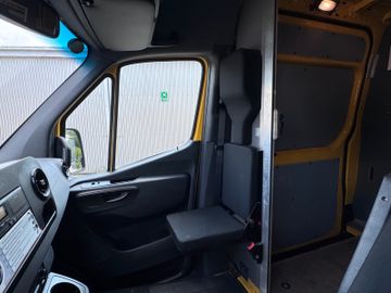 Mercedes Sprinter - 11