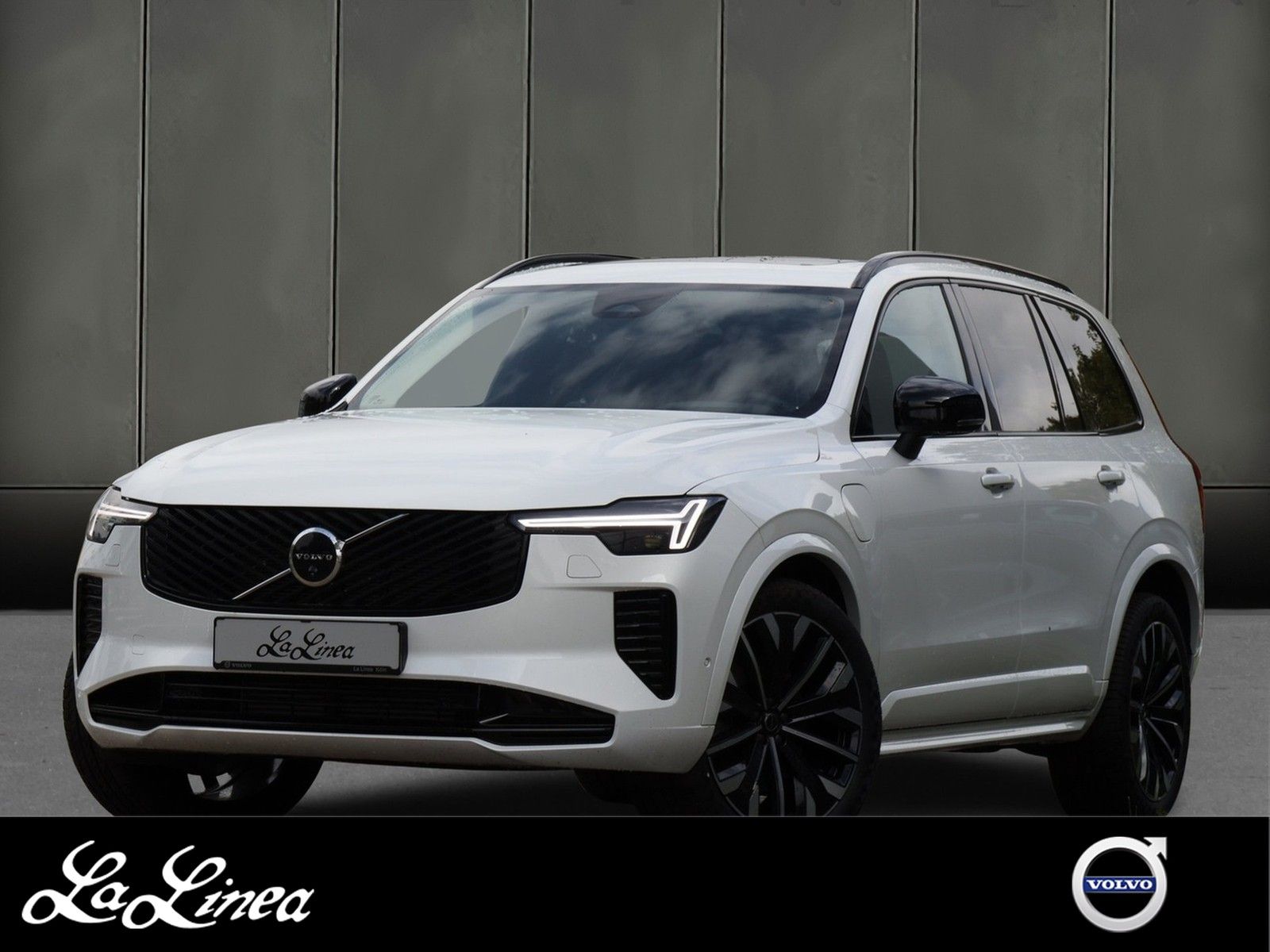 Volvo XC90 T8 AWD Ultra Dark NP:106.510,-//FOUR-C/B&W/